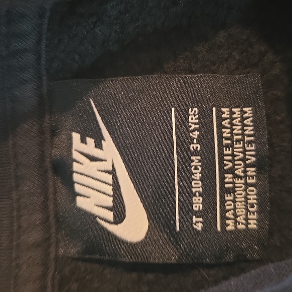 Nike Toddler Cropped Black and Gray Hoodie. Size 4T - Picture 4 of 5